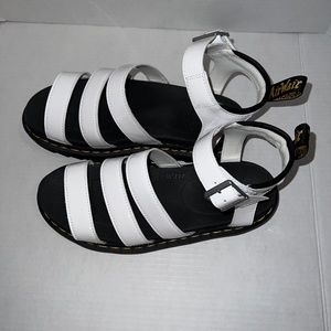 DOC MARTEN BLAIRE HYDRO LEATHER STRAP SANDALS